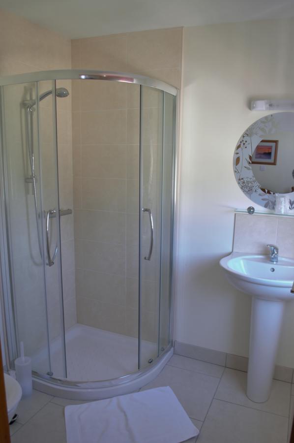 Sea Breeze Guest House Douglas Εξωτερικό φωτογραφία